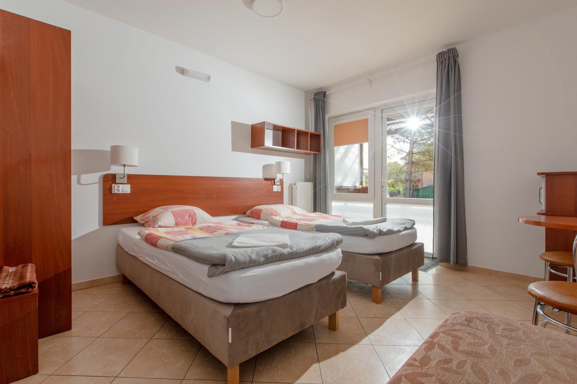 Sztorm Apartment Ревал Екстериор снимка